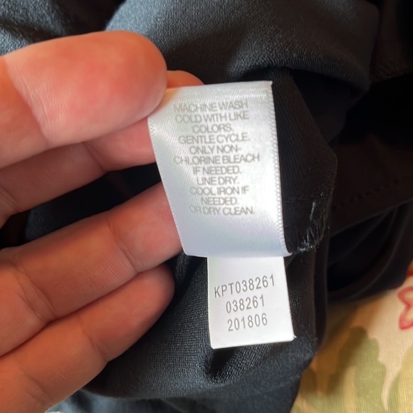 PURE JILL Size Small Pointe Slim Leg Pants Classic Navy Stretch PullOn $99 NEW - Picture 11 of 13